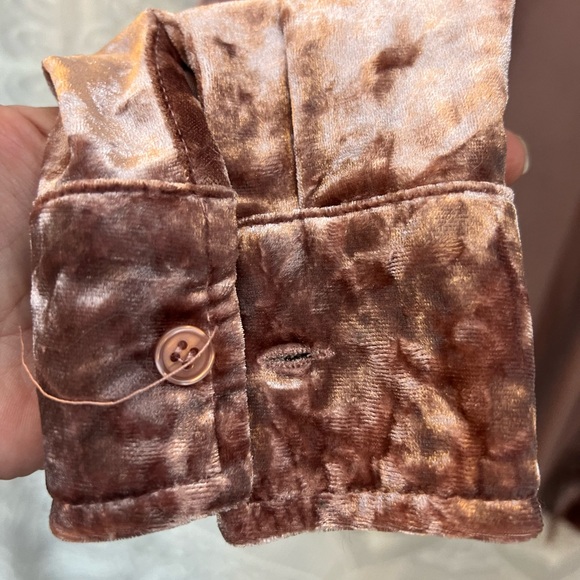 VINTAGE 90s 2000s MAUVE PINK CRUSHED VELVET SOFT GIRL BUTTON DOWN TOP SHIRT L - Picture 5 of 9